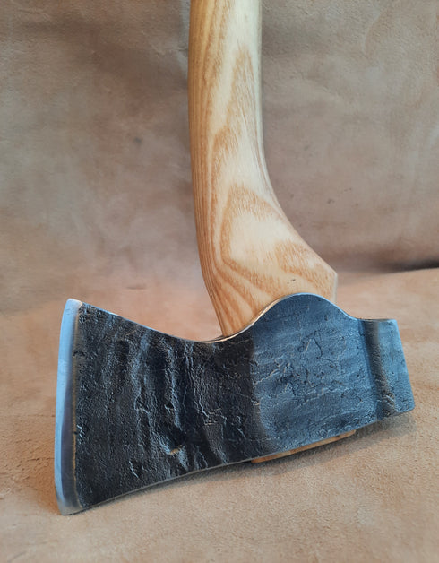 Medium Handle Camp Hatchet (with Sheath)