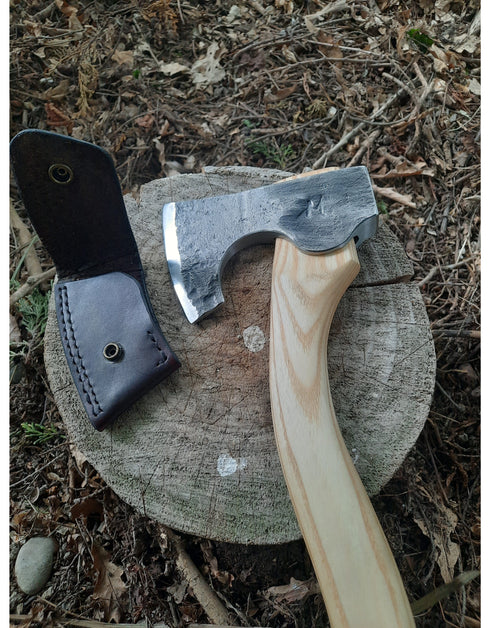 Bearded Carving Hatchet - Natural (with Sheath)