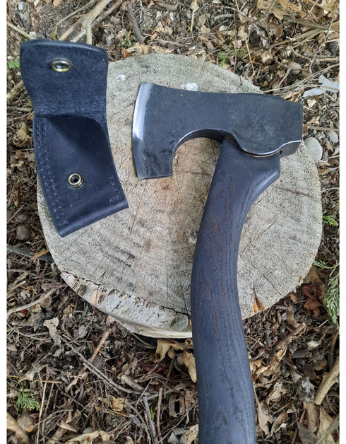 Bearded Carving Hatchet - Charred (with Sheath)