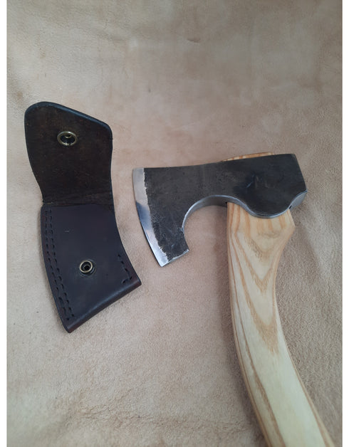 Bearded Carving Hatchet - Natural (with Sheath)