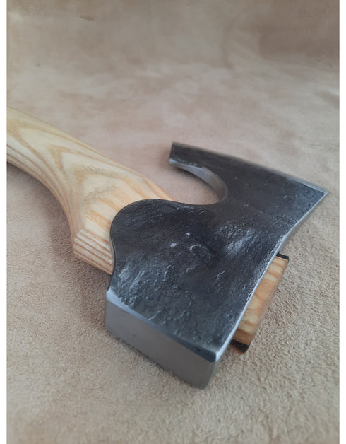 Bearded Carving Hatchet - Natural (with Sheath)