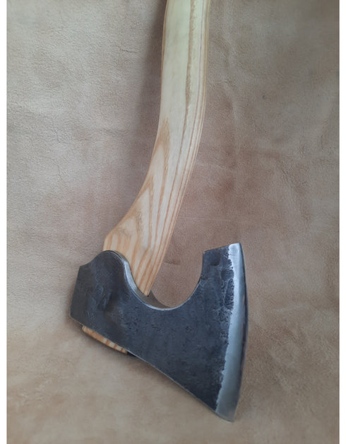 Bearded Carving Hatchet - Natural (with Sheath)