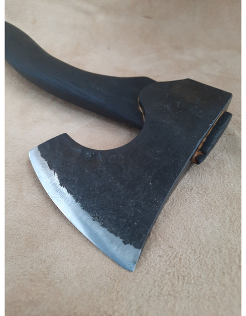 Bearded Carving Hatchet - Charred (with Sheath)